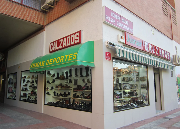 Galeria de imagens Calçados e acessórios Jumar 1