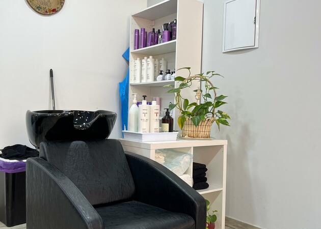 Image gallery Bad Woman Hair Salon 1