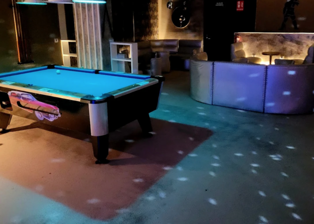 图片库 凯迪拉克夜总会 1