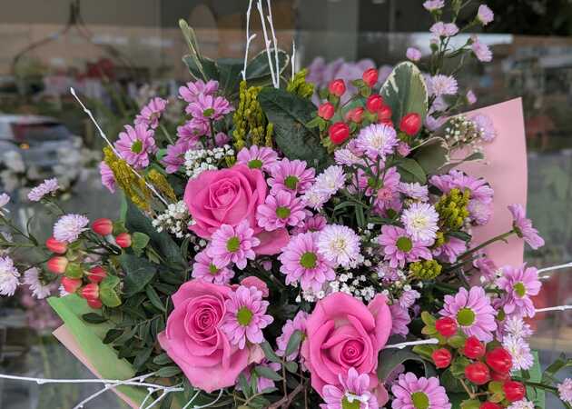 Galeria de imagens Avenida Flores 6