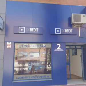 Photo de couverture Services financiers Décrédit