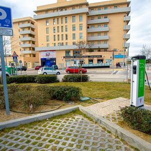 Foto di copertina Punto di ricarica per veicoli elettrici n. 07