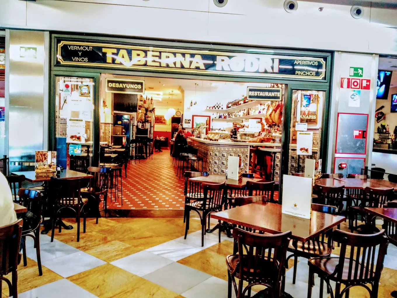 Thumbnail Rodri Tavern