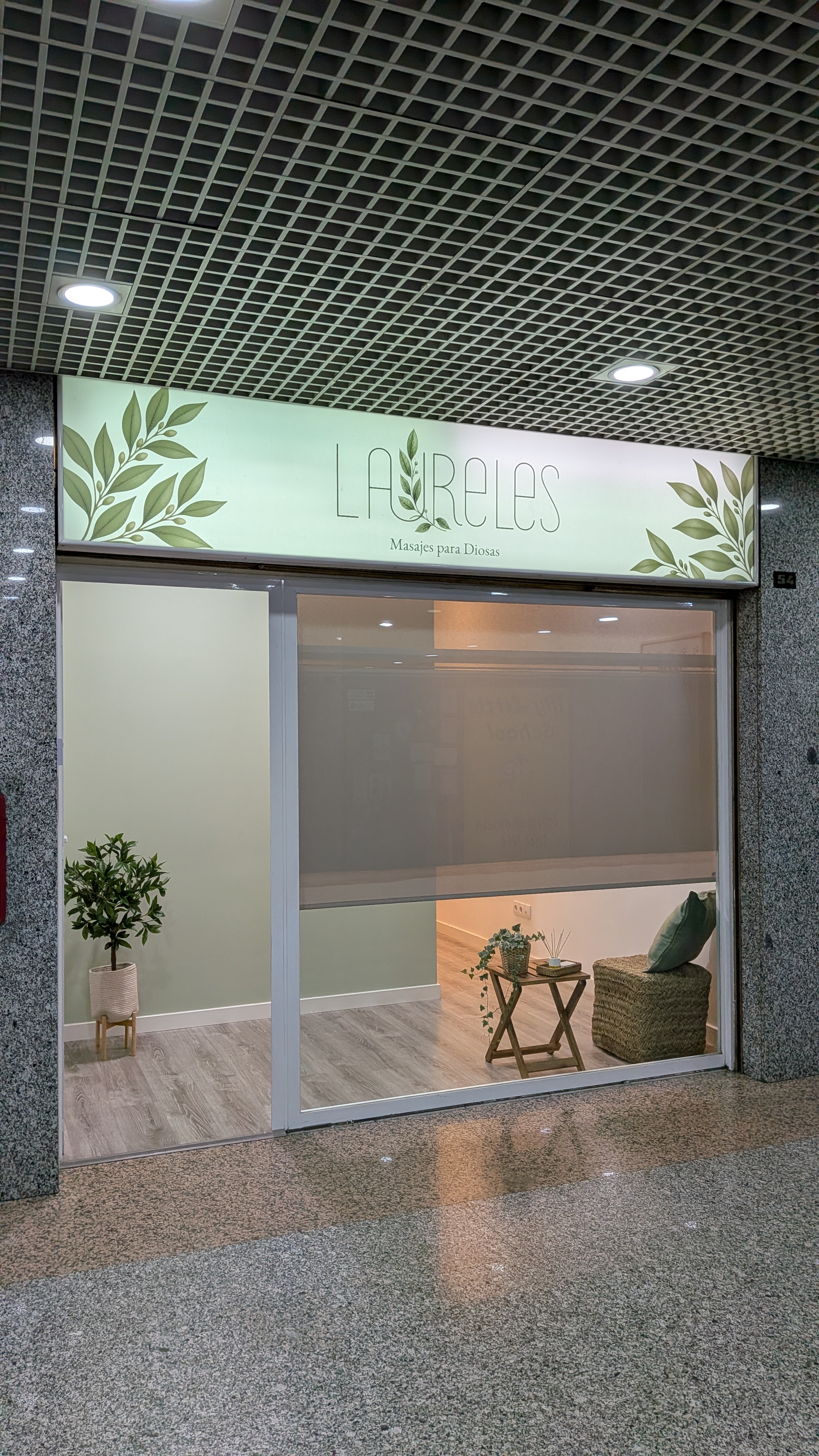 Thumbnail Laureles - Massages for Goddesses
